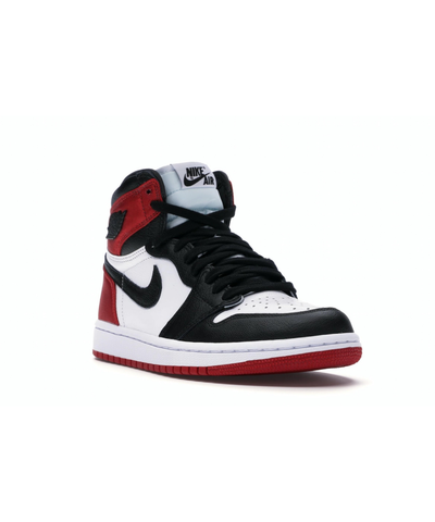 Jordan 1 Retro High Black Toe