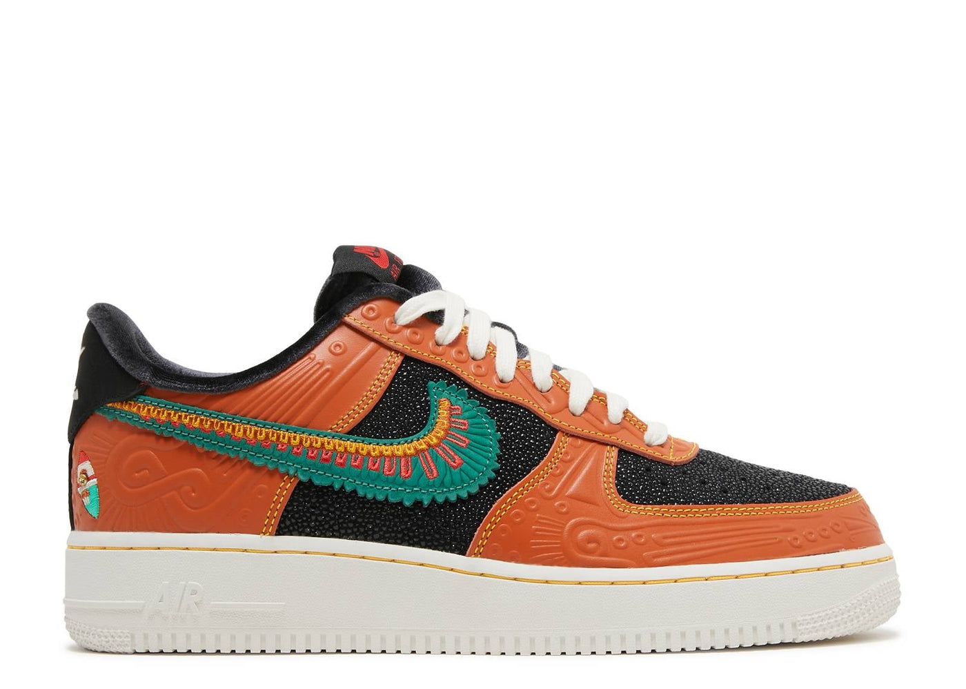 Air Force 1 '07 Lx 'SIEMPRE FAMILIA'