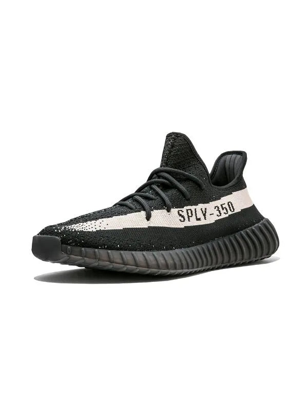 Yeezy 350 V2 Oreo