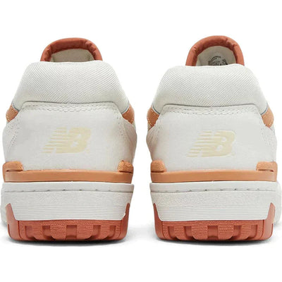 The New Balance 550 - Au Lait