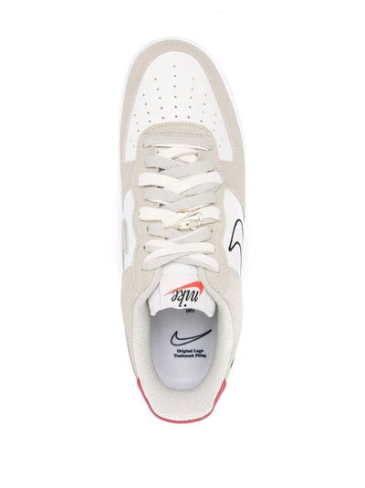 Air Force 1 07 LV8 sneakers